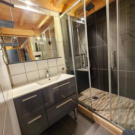 Duplex En Bois Aux Menuires, 3 Chambres, Parking, 6 Pers - Fr-1-452-392 *